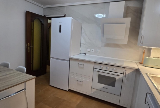 Revente - Appartement - Torrevieja - Centro