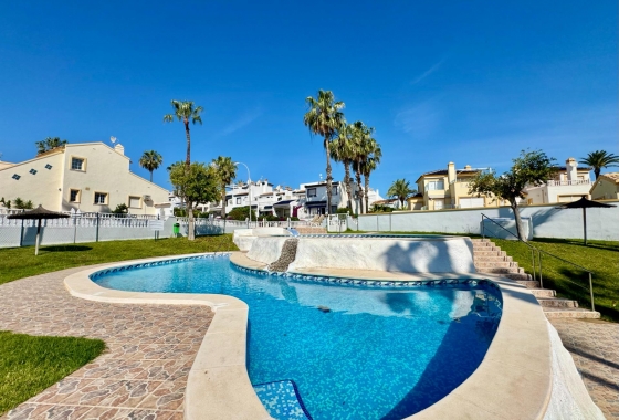 Resale - Bungalow - Orihuela Costa - Villamartín-las Filipinas