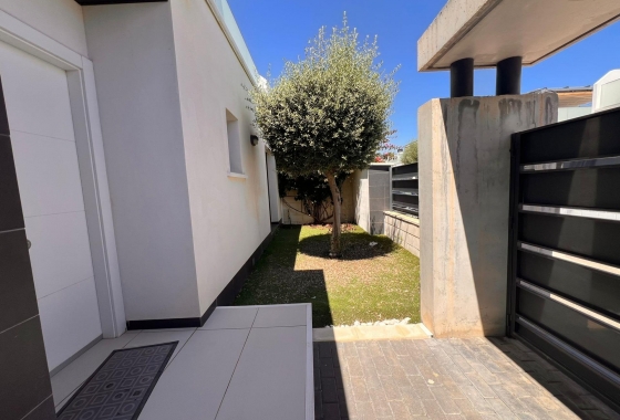 Resale - Villa - Orihuela Costa - Lomas De Cabo Roig