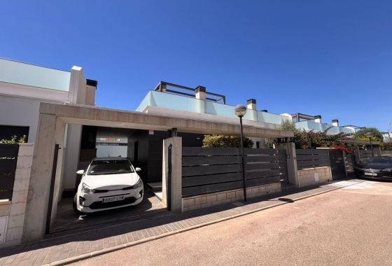 Resale - Villa - Orihuela Costa - Lomas De Cabo Roig