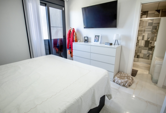 Resale - Apartment / flat - Torrevieja - AMANECER