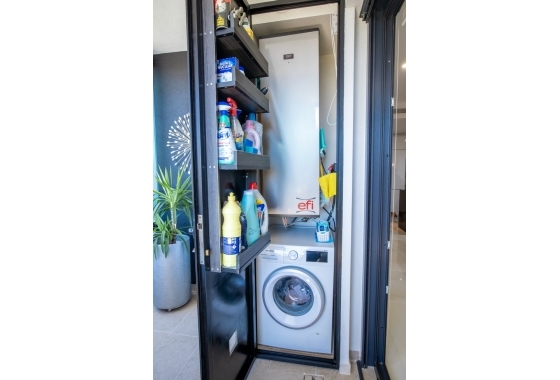 Resale - Apartment / flat - Torrevieja - AMANECER