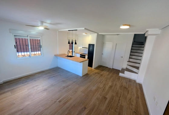 Revente - Villa - Orihuela Costa - Costa Blanca