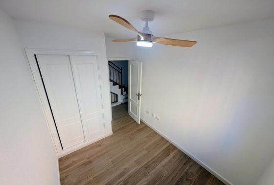 Revente - Villa - Orihuela Costa - Costa Blanca