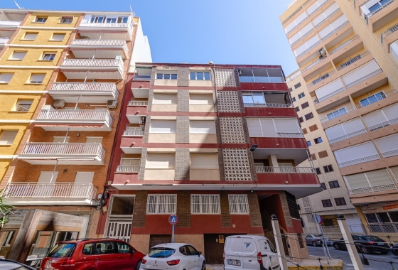 Återförsäljning - Lägenhet / lägenhet - Torrevieja - Playa del Cura