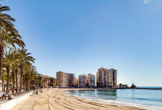 Återförsäljning - Lägenhet / lägenhet - Torrevieja - Playa del Cura