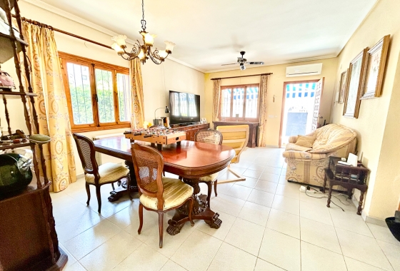 Перепродажа - Вилла - Orihuela Costa - Costa Blanca