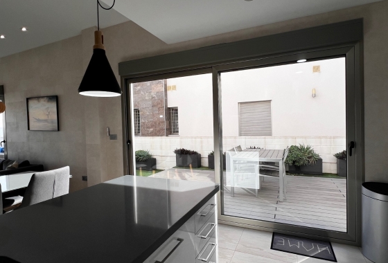 Revente - Villa - Orihuela Costa - Costa Blanca