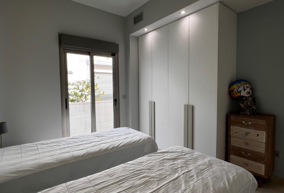 Revente - Villa - Orihuela Costa - Costa Blanca