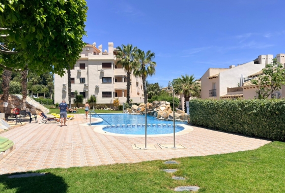 Resale - Villa - Orihuela Costa - Inland