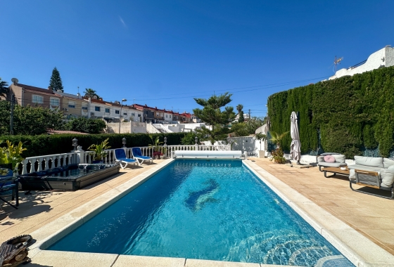 Resale - Townhouse - Torrevieja - Costa Blanca