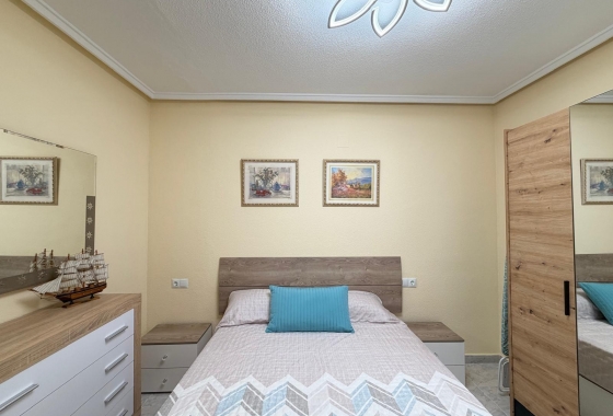 Перепродажа - Квартира - Torrevieja - Playa del Cura
