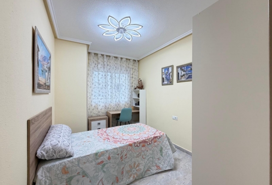 Перепродажа - Квартира - Torrevieja - Playa del Cura