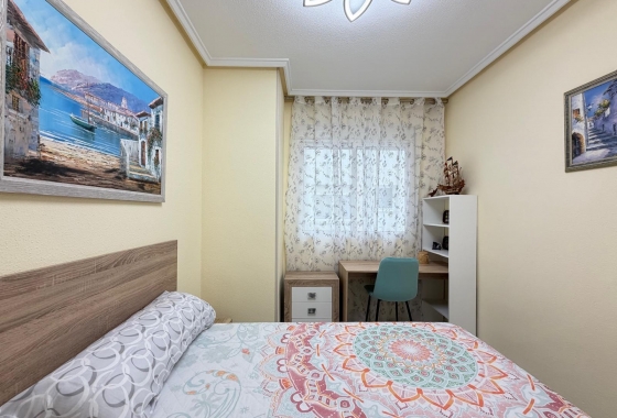 Перепродажа - Квартира - Torrevieja - Playa del Cura