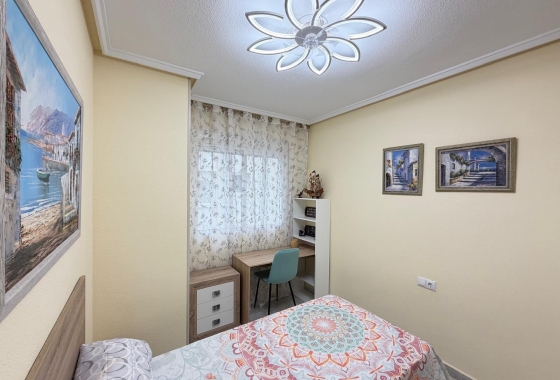 Перепродажа - Квартира - Torrevieja - Playa del Cura