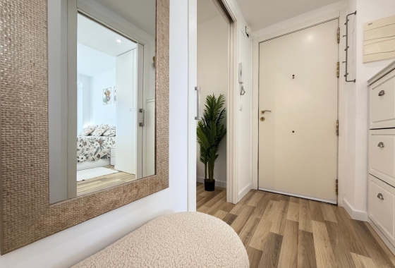 Revente - Appartement - Torrevieja - Centro