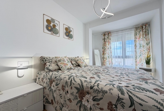 Revente - Appartement - Torrevieja - Centro