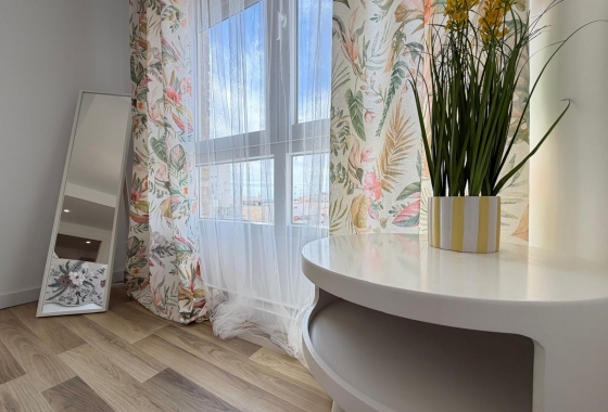 Revente - Appartement - Torrevieja - Centro