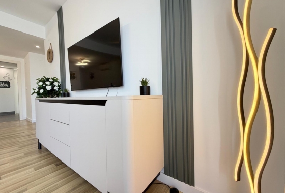 Revente - Appartement - Torrevieja - Centro