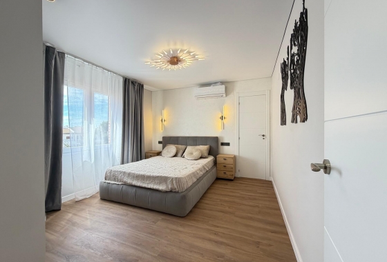 Revente - Appartement - Torrevieja - Punta Prima