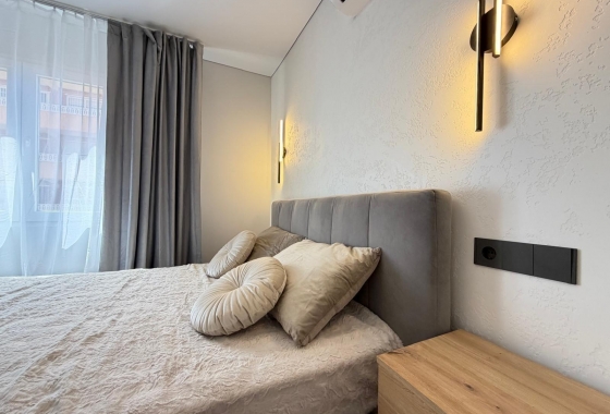 Revente - Appartement - Torrevieja - Punta Prima