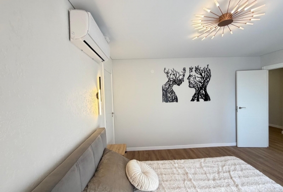 Revente - Appartement - Torrevieja - Punta Prima