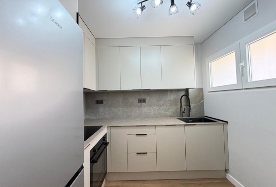 Revente - Appartement - Torrevieja - Punta Prima