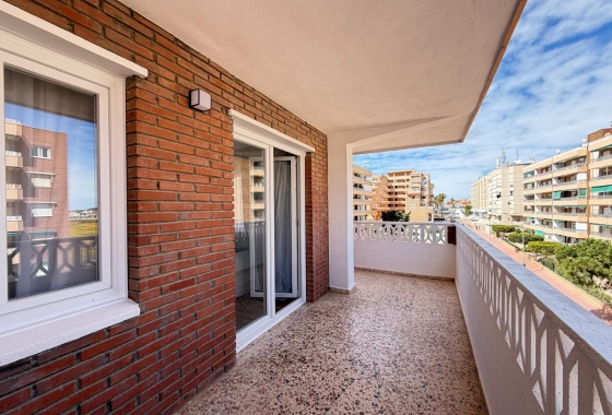 Revente - Appartement - Torrevieja - Punta Prima