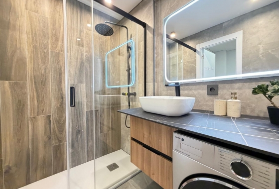 Revente - Appartement - Torrevieja - Punta Prima