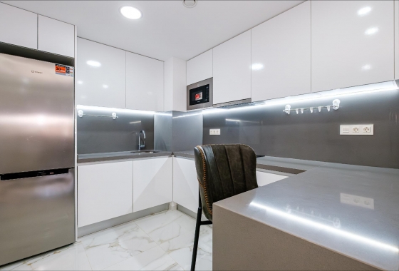 Wiederverkauf - Wohnung - Torrevieja - Playa del Cura