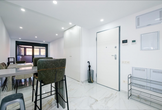 Wiederverkauf - Wohnung - Torrevieja - Playa del Cura