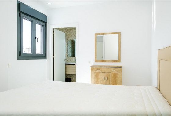 Wiederverkauf - Wohnung - Torrevieja - Playa del Cura
