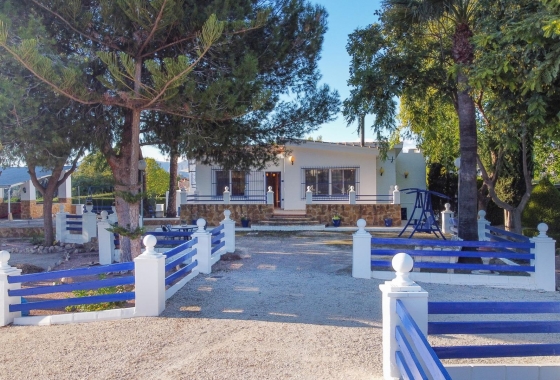Herverkoop - Villa - Orihuela