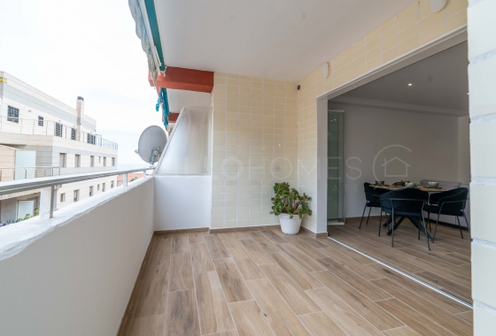 Herverkoop - Appartement / flat - Torrevieja - Playa de los Locos