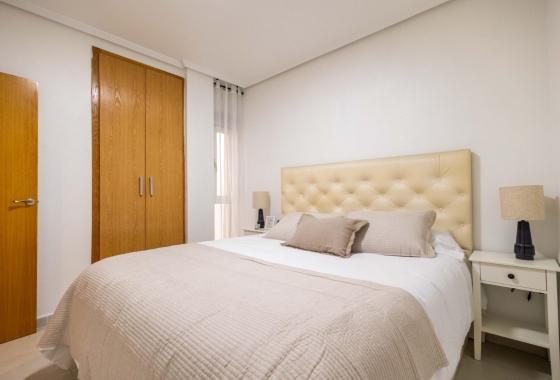 Wiederverkauf - Wohnung - Torrevieja - Las Calas