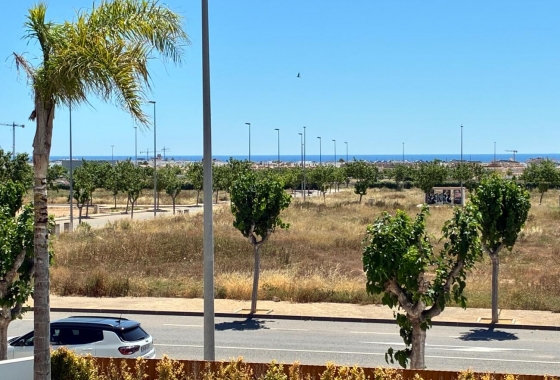Resale - Apartment / flat - Pilar de la Horadada - Costa Blanca