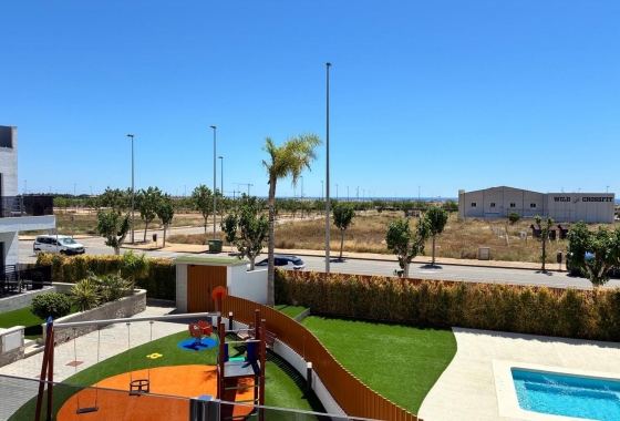 Resale - Apartment / flat - Pilar de la Horadada - Costa Blanca