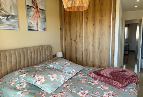 Resale - Apartment / flat - Pilar de la Horadada - Costa Blanca
