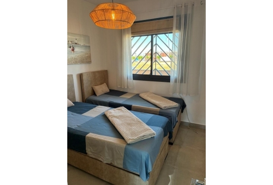 Resale - Apartment / flat - Pilar de la Horadada - Costa Blanca