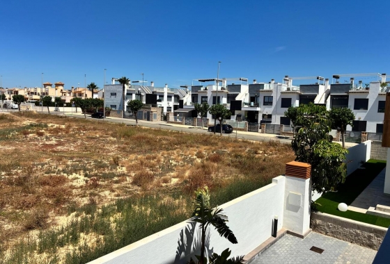 Resale - Apartment / flat - Pilar de la Horadada - Costa Blanca