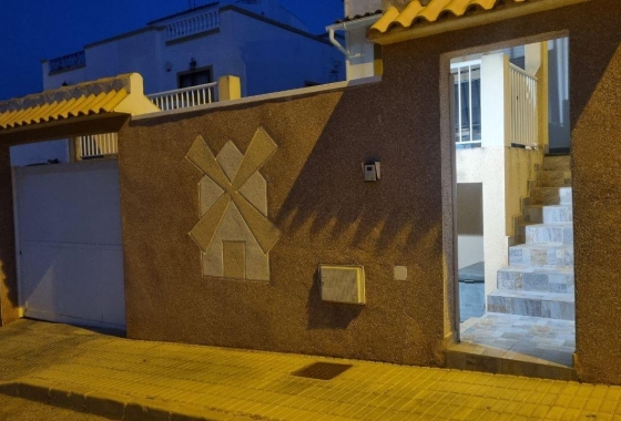 Перепродажа - Таунхаус - Orihuela Costa - Los Almendros-la Florida