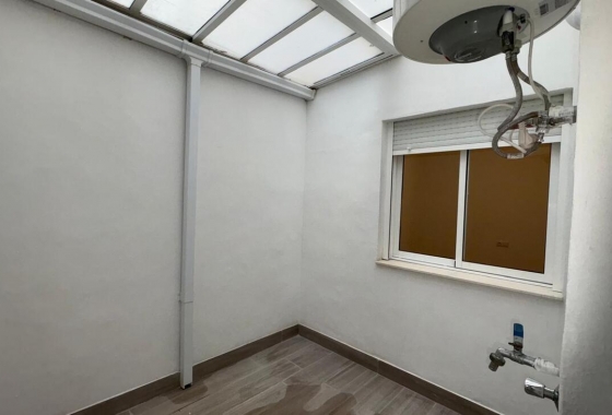 Resale - Bungalow - Torrevieja - PARQUE DE LAS NACIONES