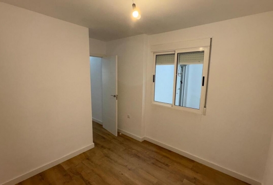 Resale - Bungalow - Torrevieja - PARQUE DE LAS NACIONES