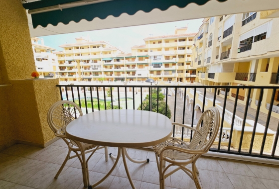 Resale - Studio - Torrevieja - La Mata