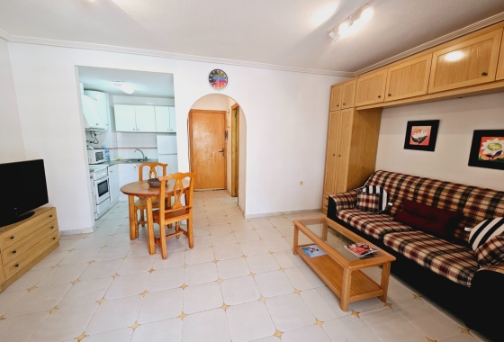 Resale - Studio - Torrevieja - La Mata