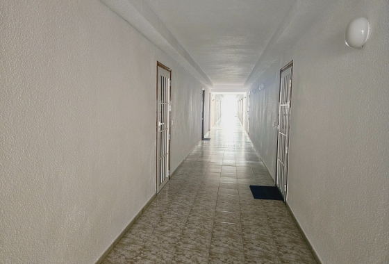 Resale - Studio - Torrevieja - La Mata