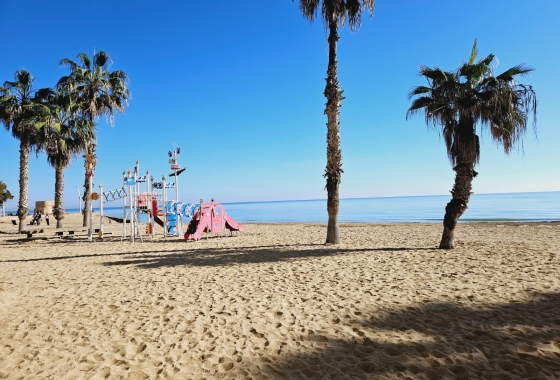 Resale - Studio - Torrevieja - La Mata