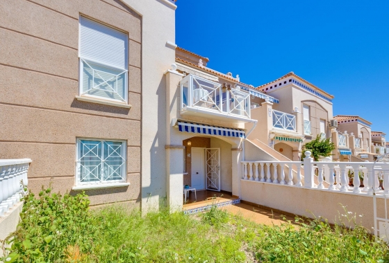 Resale - Bungalow - Torrevieja - Aguas Nuevas 1