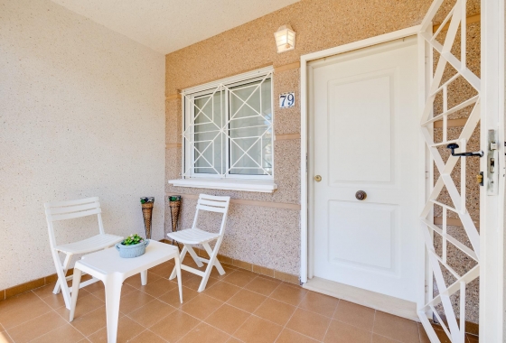 Resale - Bungalow - Torrevieja - Aguas Nuevas 1