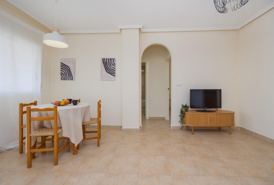 Resale - Bungalow - Torrevieja - Aguas Nuevas 1